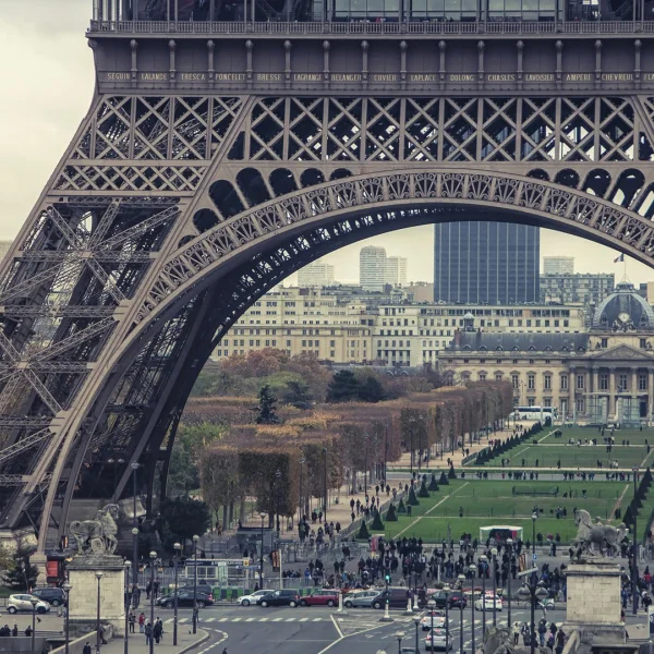 Ekspres Benelux & Paris Masalı Turu (AMS-CDG)